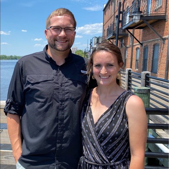 Meet your Posher, Dawn - Picture 2 of 2